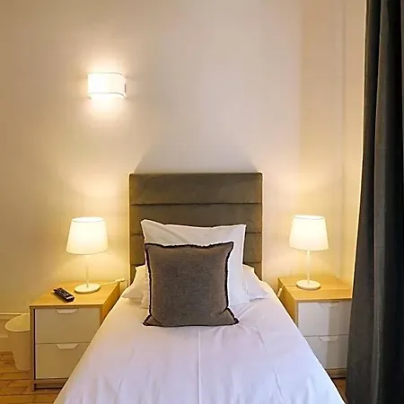 Comfy Σίντρα