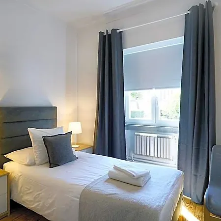 Comfy Bed and Breakfast Σίντρα