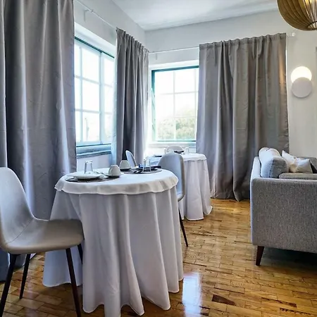 住宿加早餐酒店 Comfy 辛特拉