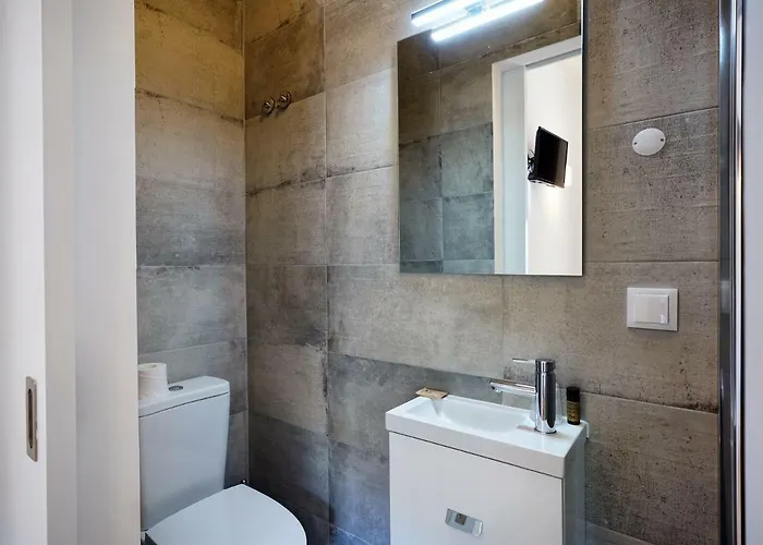 Nocleg ze śniadaniem Comfy 4*